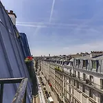 Guestready - French Flair Rooftop Hideaway