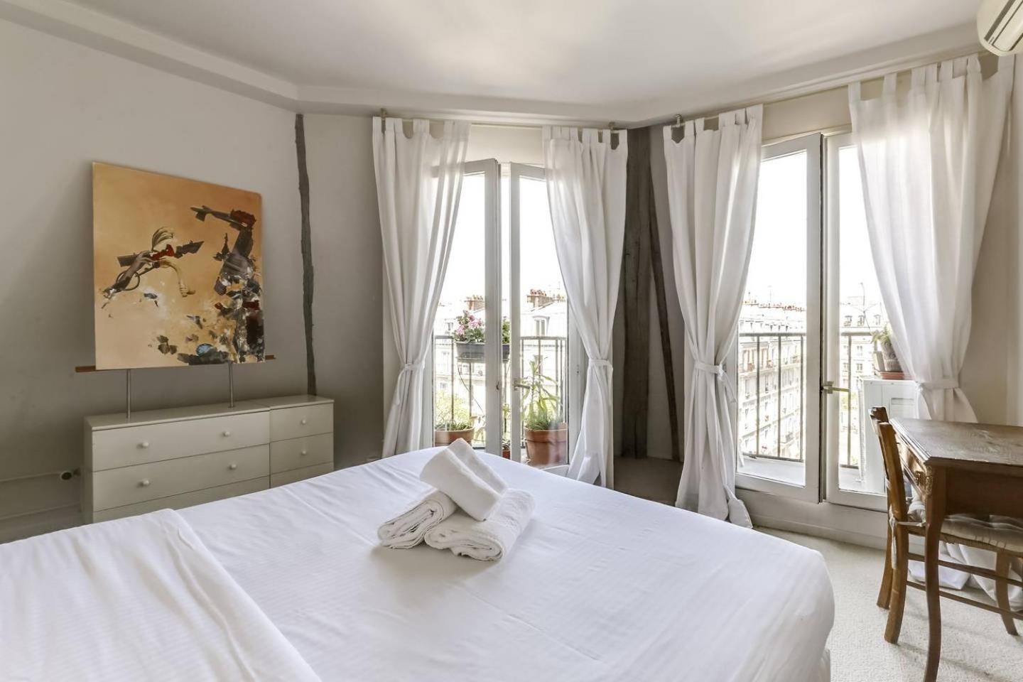 Appartamento Guestready - French Flair Rooftop Hideaway Parigi